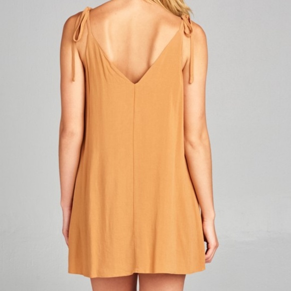 ❗️Three Left❗️NWT Camel Button Down Dress - Picture 7 of 8